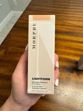 MORPHE Lightform Extended Hydration Foundation - Light 07W